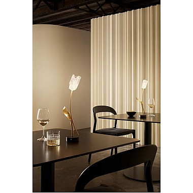 Интерьерная настольная лампа Tulip TULT000PRS000BDWHBEU