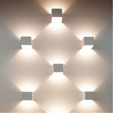 Настенный светильник MRL LED 1060 белый