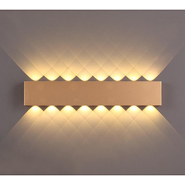 Настенный светодиодный светильник Odeon Light Magnum 3893/16WL