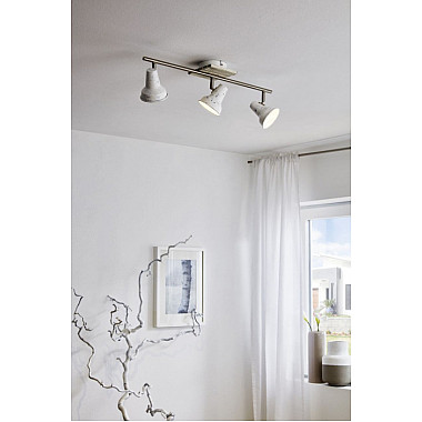 Спот Filipina 1 95644