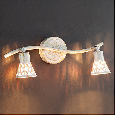 Спот Alaska 20027/2 белый с золотом