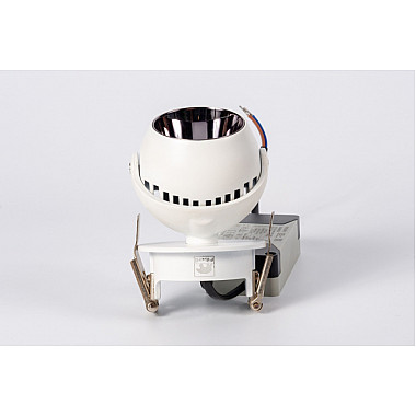 Точечный светильник 7002-Zz10W 12130501