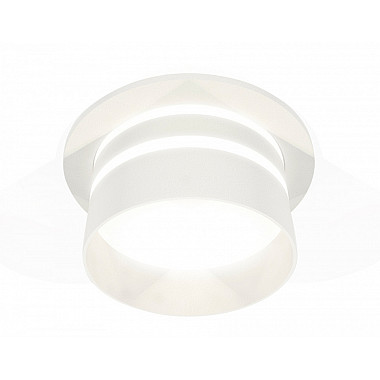 Точечный светильник XC XC7621042