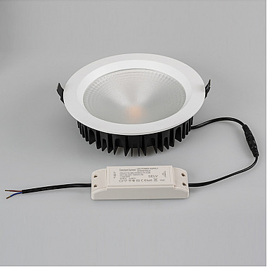 Точечный светильник FROST 021070