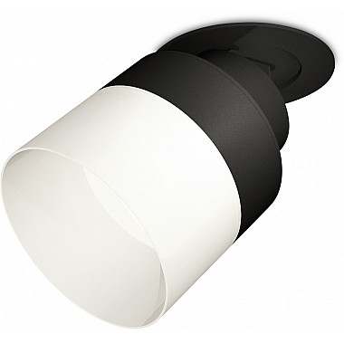 Точечный светильник Techno Spot XM8102521