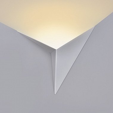 НАСТЕННЫЙ СВЕТИЛЬНИК VASILY AP Черный