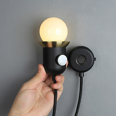 Настенный светильник MAGNA