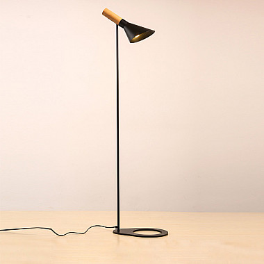 Торшер AJ Floor by Arne Jacobsen for Louis Poulsen