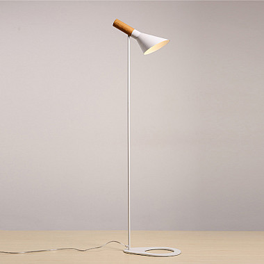 Торшер AJ Floor by Arne Jacobsen for Louis Poulsen
