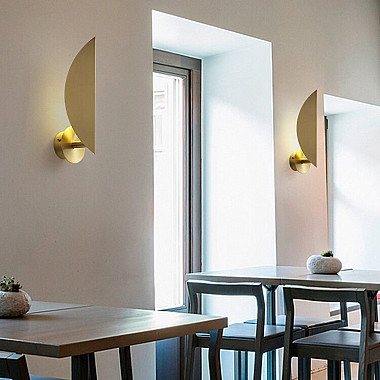 Настенный светильник SEILA WALL