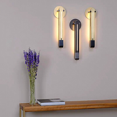 Настенный светильник (Бра) Hi-Tech