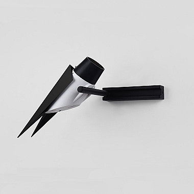 Настенный светильник STRIZH